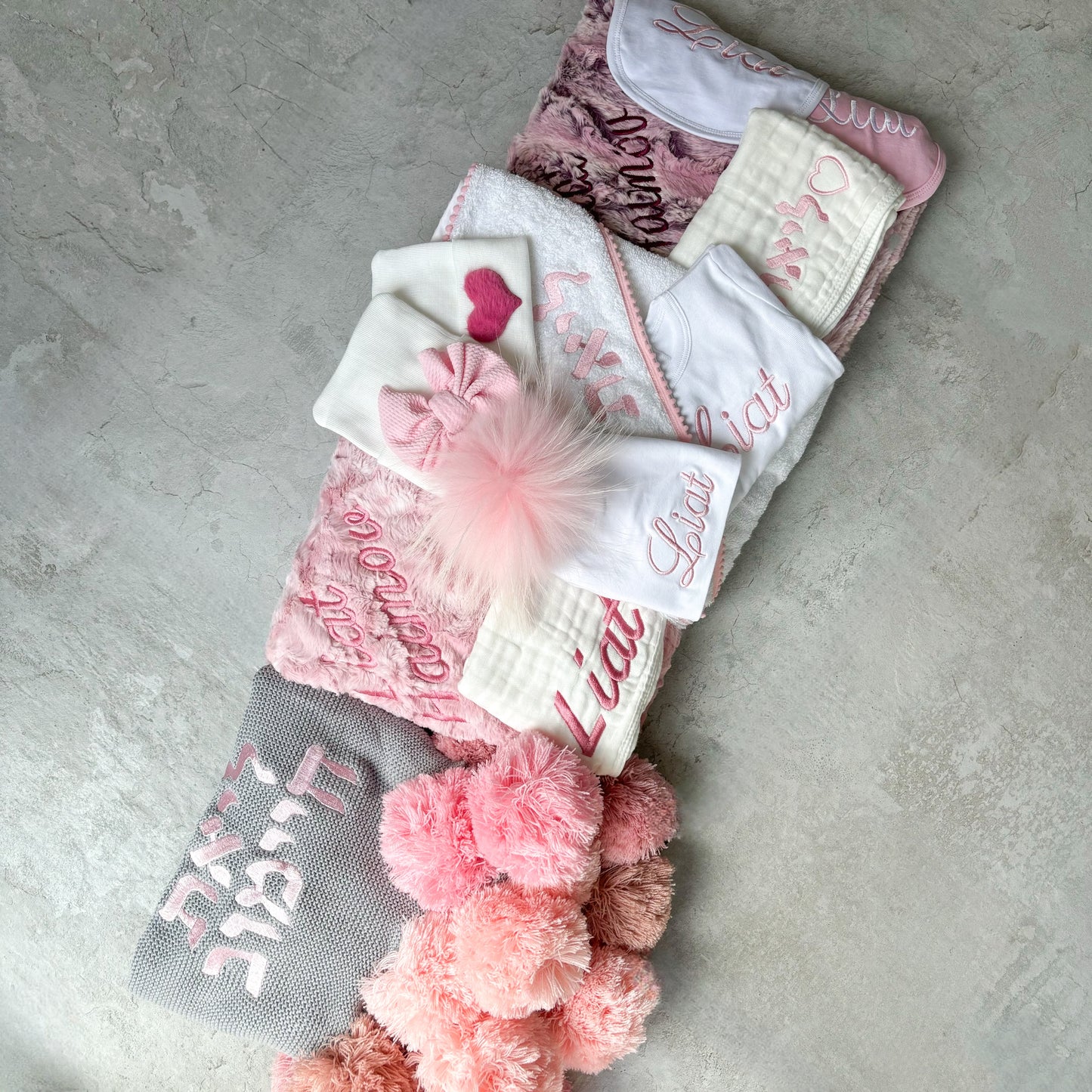 Pink Ombre Pompom Blanket