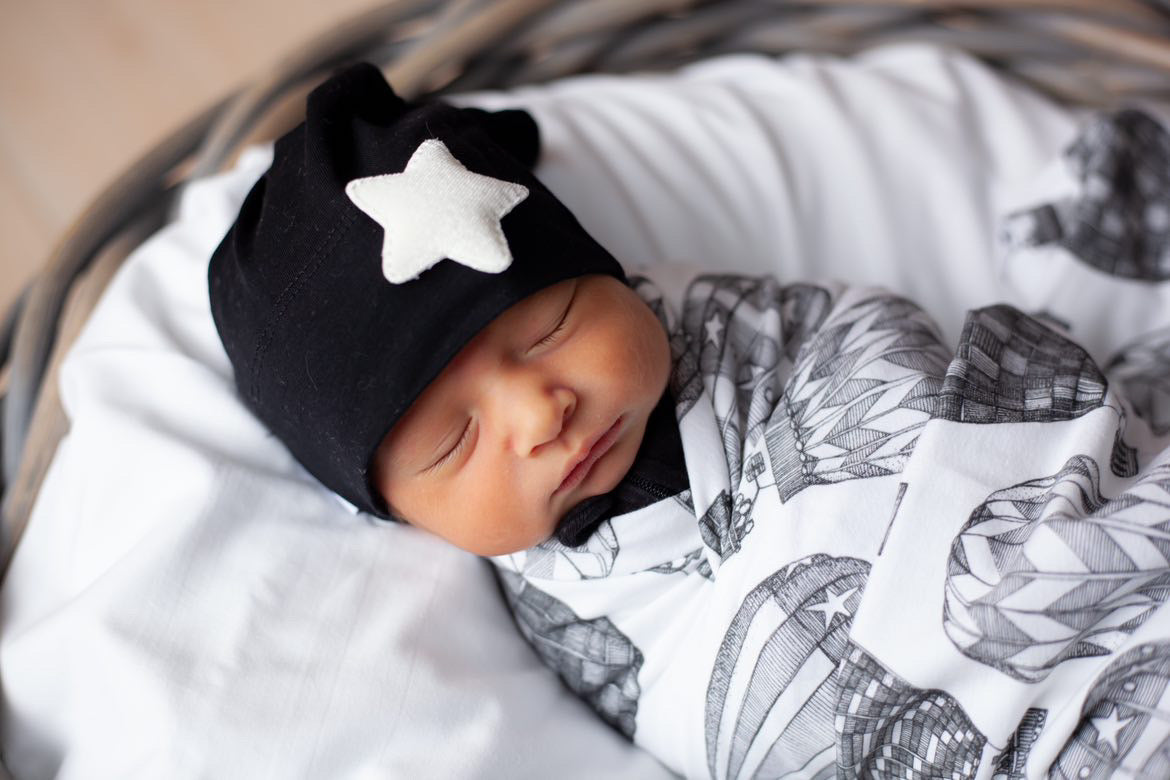 Black Hat White Velvet Star