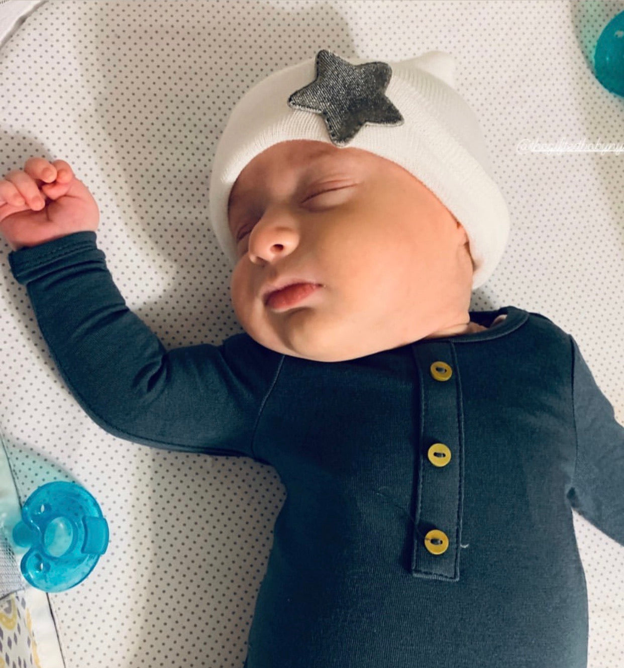 Velvet Star Hospital Hat - The Gifted Baby NY