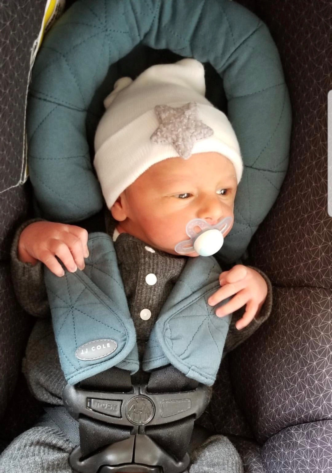 Fuzzy Star Hospital Hat - The Gifted Baby NY