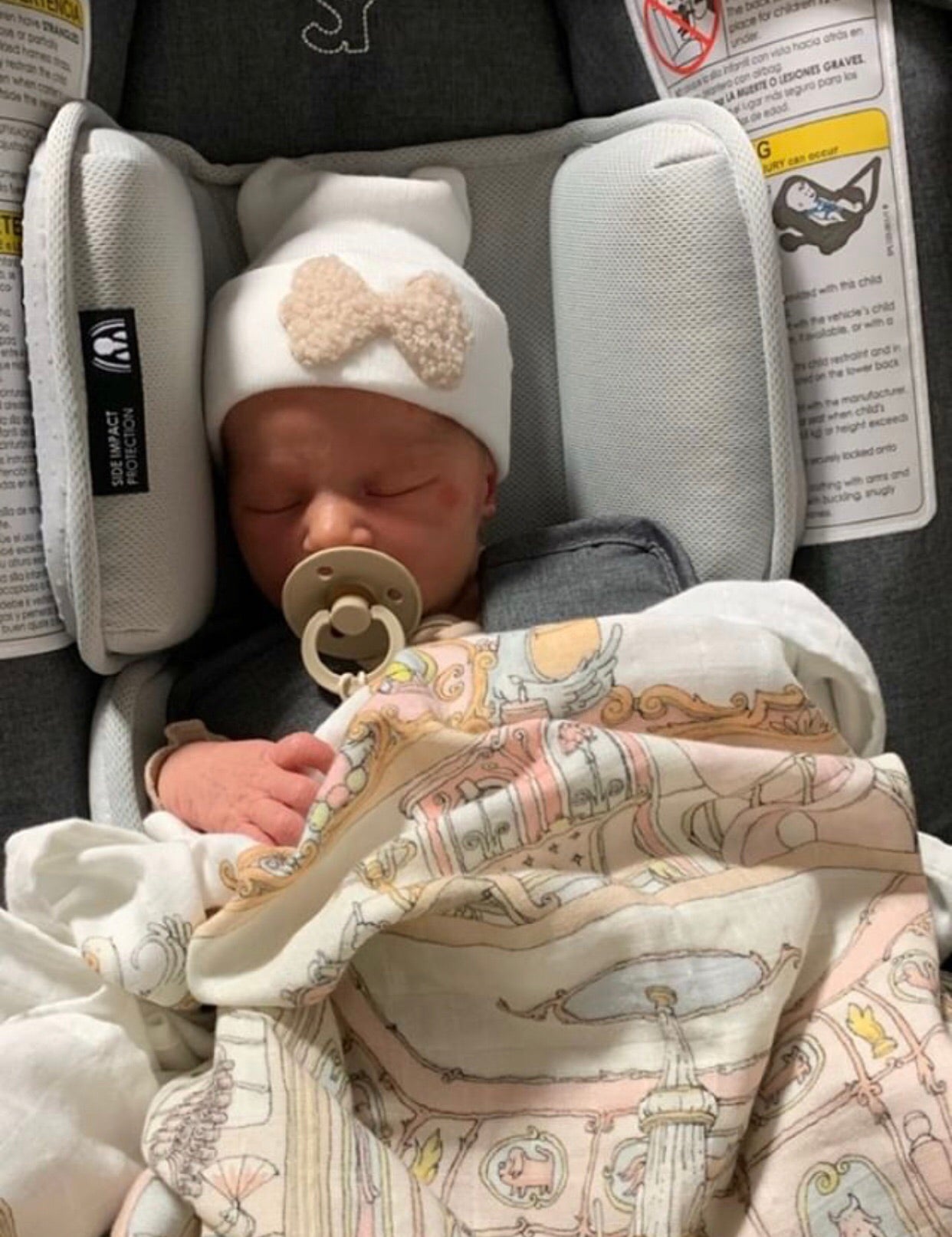 Fuzzy Bow Hospital Hat - The Gifted Baby NY