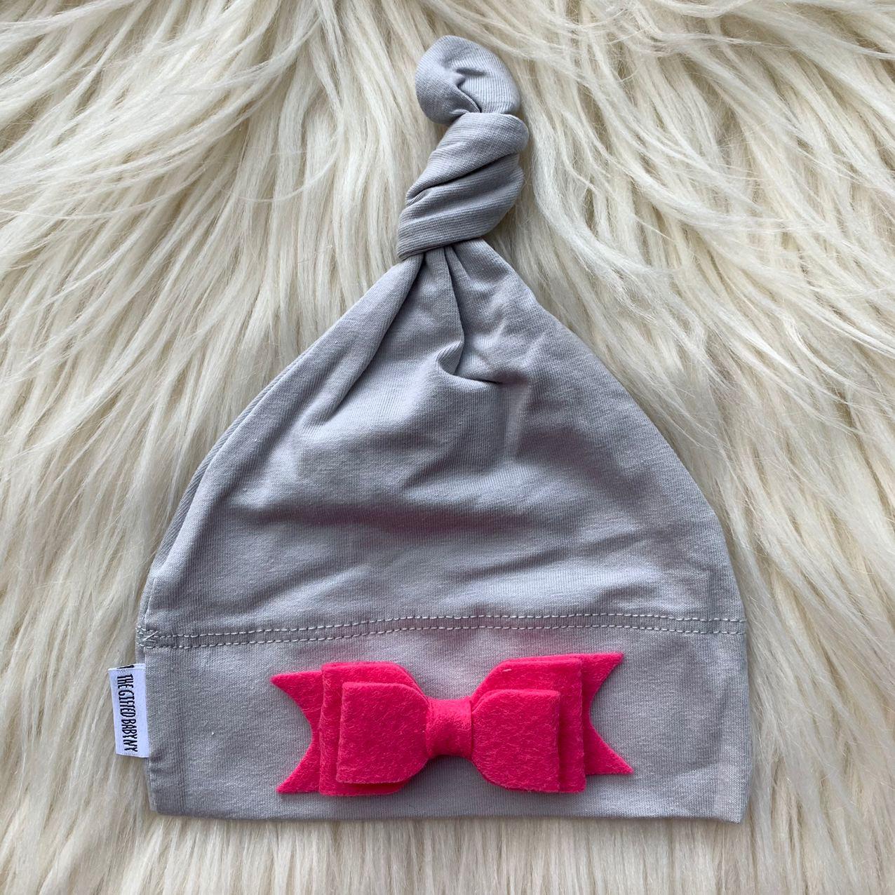 Light Gray Hat Hot Pink Felt Bow - The Gifted Baby NY