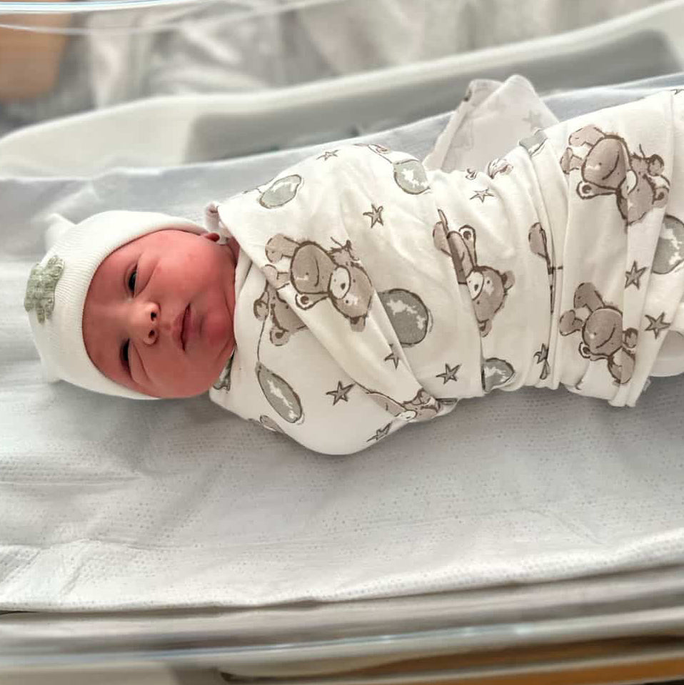 IMPERFECT Green Balloon Teddy Swaddle