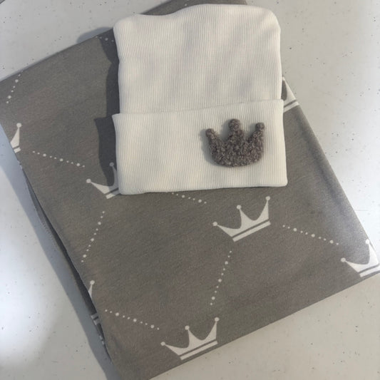 Crown Swaddle/Hat Gift Set