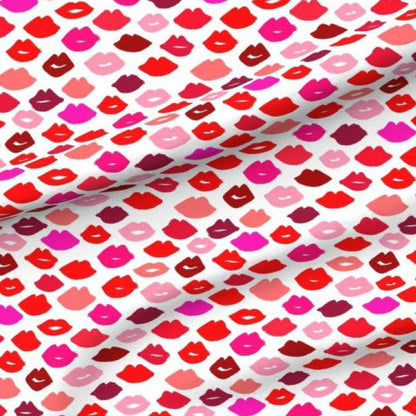 Kisses Printed Swaddle