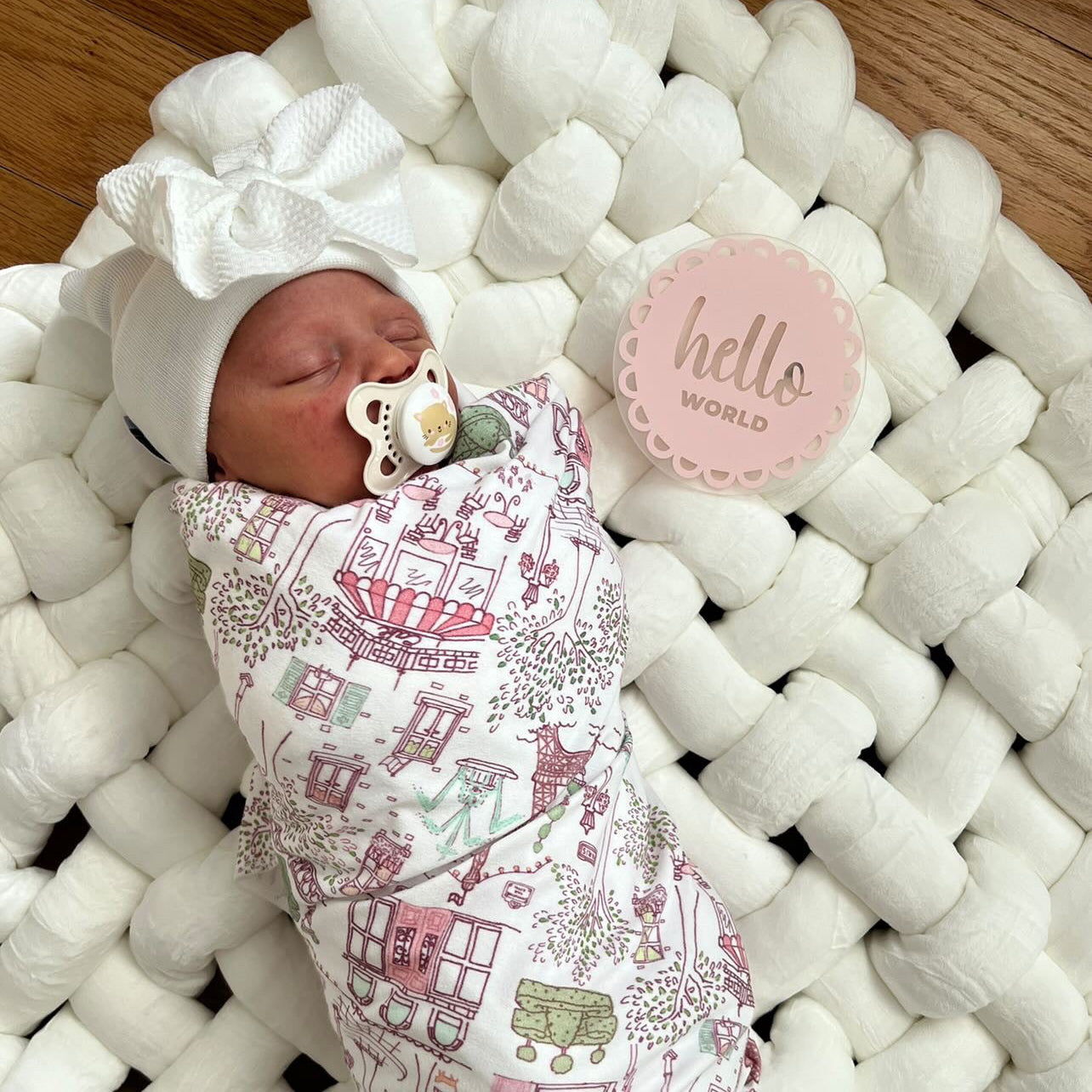 Oversized Bow Hospital Hat