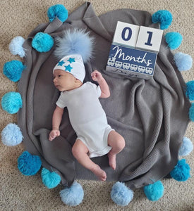 Blue Ombré Pompom Blanket