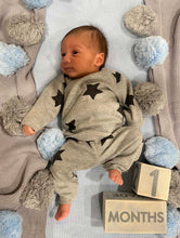 Load image into Gallery viewer, Light Blue and Gray Pompom Blanket