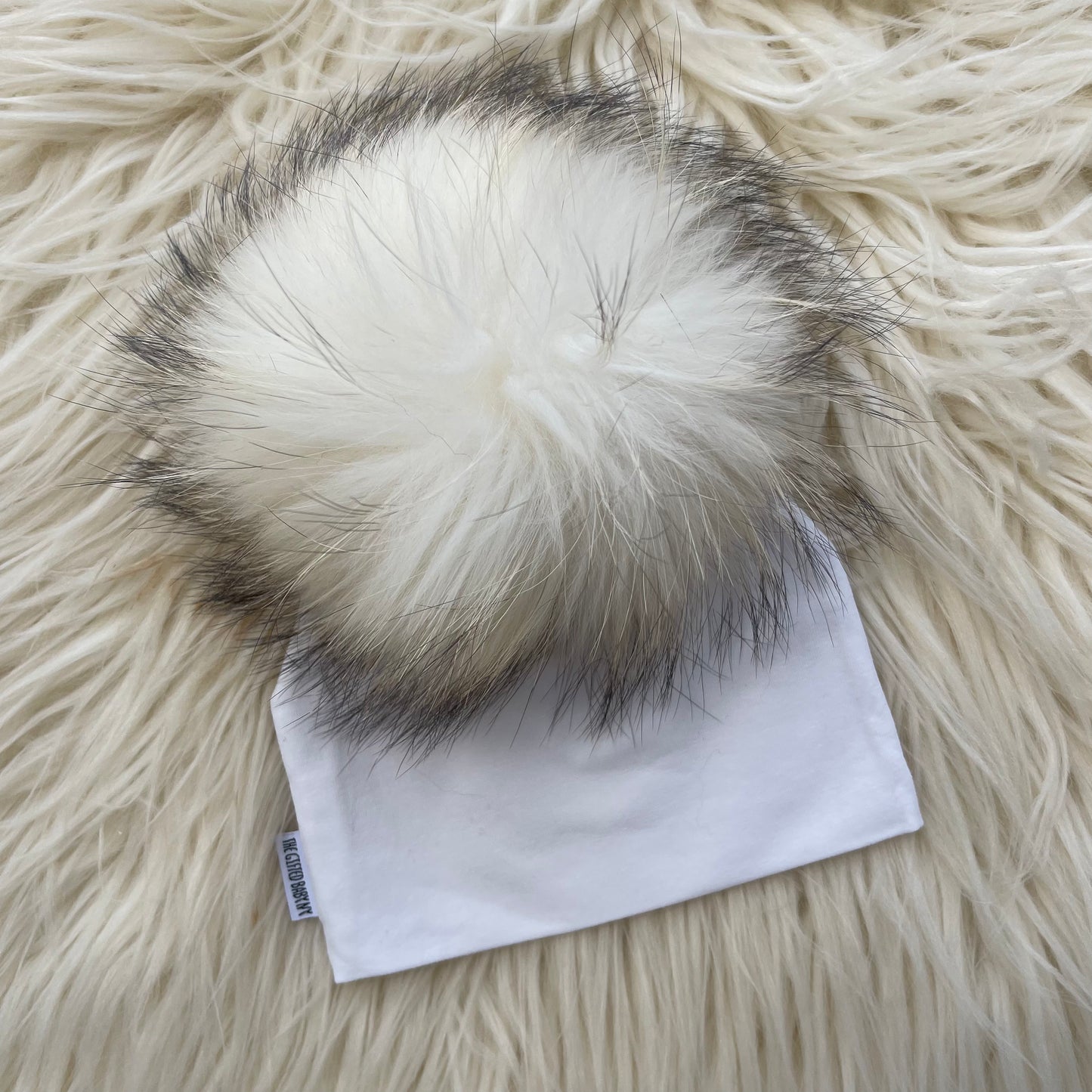 White Hat Ivory Pompom