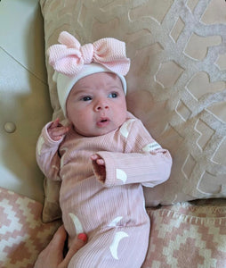 Oversized Bow Hospital Hat